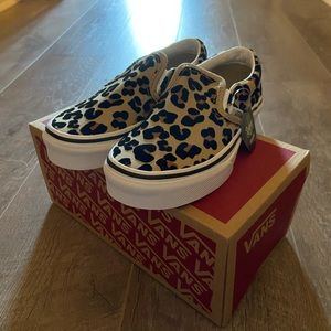 Kids Vans NIB SIZE 12 Cheetah